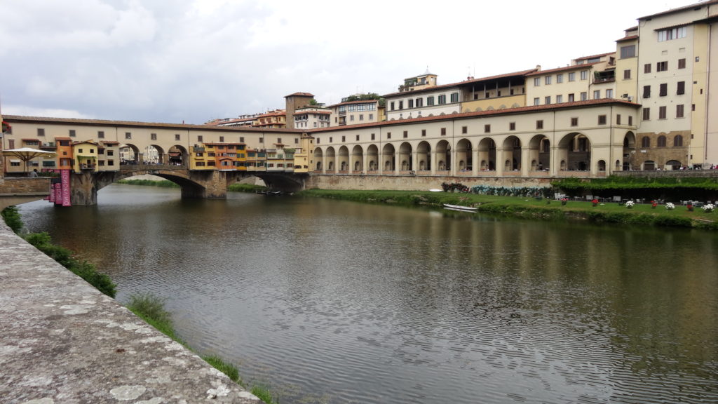 Le Corridoio Vasariano, galerie qui relie le Palazzo Vecchio au Palais Pitti en passant sur le Ponte Vecchio